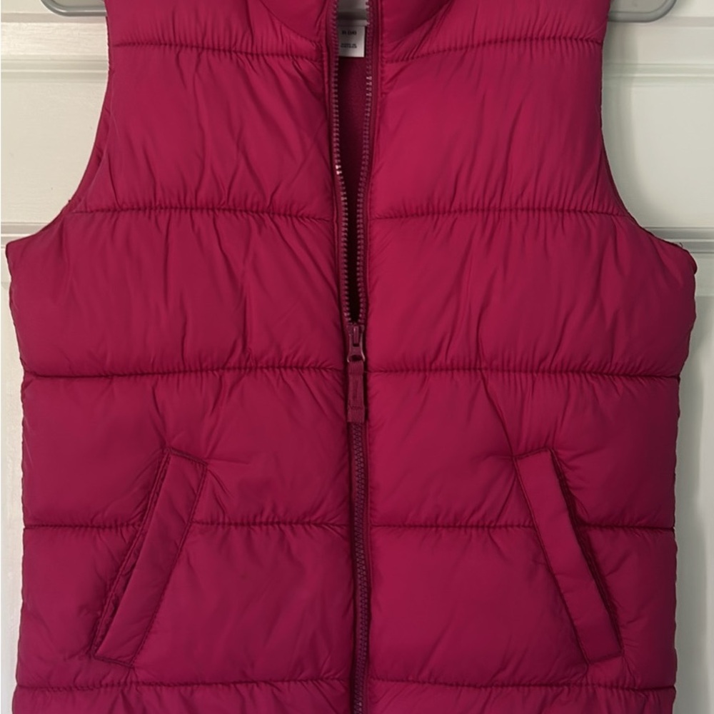 Old Navy Fuchsia Puffer Vest Girls’ size XL